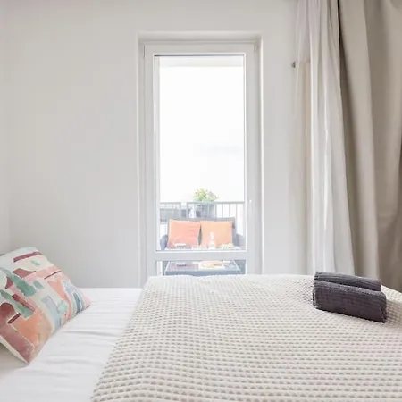 Apartment Relaxing Spacious Balcony Super Near Opera